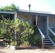 Ellisfield Farm - Accommodation Redcliffe