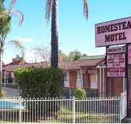 The Homestead Motor Inn - Accommodation Redcliffe