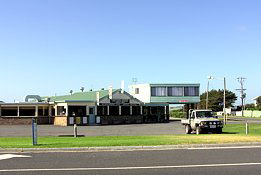 Schomberg Inn Hotel Motel - Accommodation Redcliffe 0