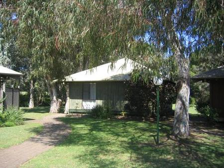 Lighthouse Beach Holiday Village - Accommodation Redcliffe 1