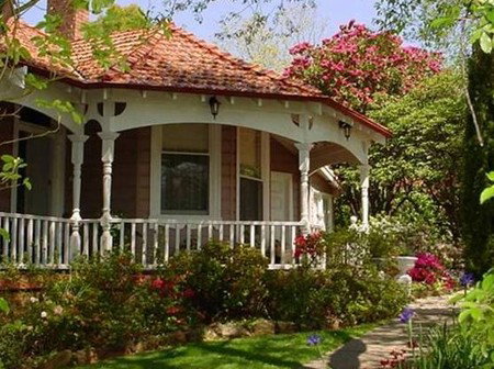 Leura NSW Accommodation Redcliffe