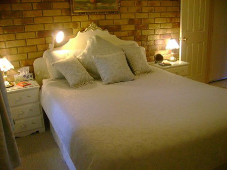 Angels Beach Lodge - Accommodation Redcliffe 3