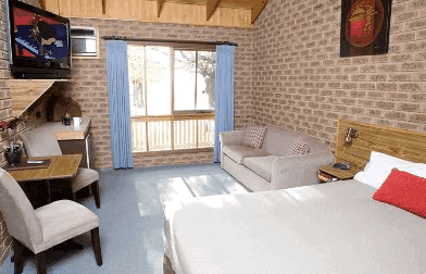 Beechworth Carriage Motor Inn - Accommodation Redcliffe 2