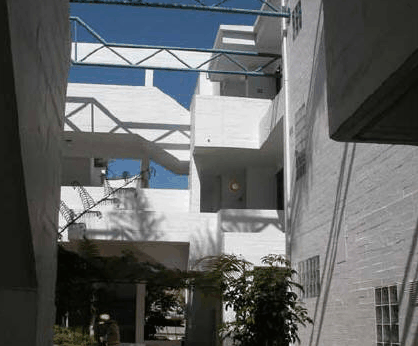 Cambridge Atrium - Accommodation Redcliffe
