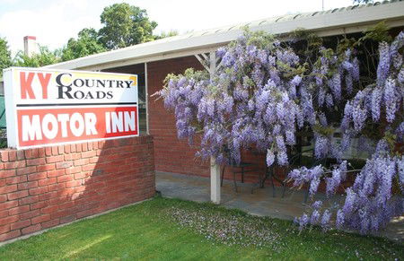 KY COUNTRY ROADS MOTOR INN - Accommodation Redcliffe 0