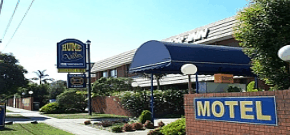 Hume Villa Motor Inn - Accommodation Redcliffe