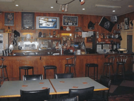Pastoral Hotel - Accommodation Redcliffe 1