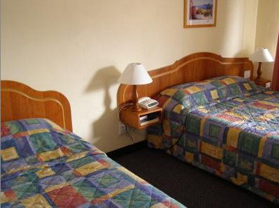All Seasons Motor Lodge - Accommodation Redcliffe 1