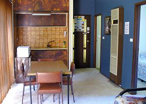 Arch Motel - Accommodation Redcliffe 1