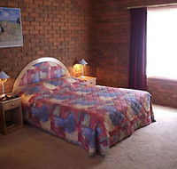 The Charles Sturt Motor Inn - Accommodation Redcliffe