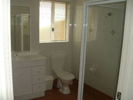 Gale Street Motel And Villas - Accommodation Redcliffe 0