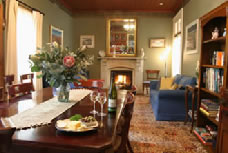 Kinross Guest House - Accommodation Redcliffe 1