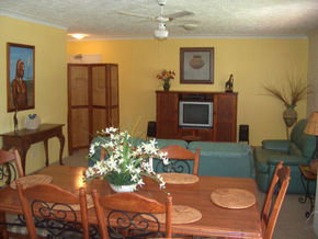 Pacific Place Apartments - Accommodation Redcliffe 2