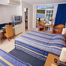 Clan Lakeside Lodge - Accommodation Redcliffe 5