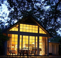 Bygone Beautys Cottages - Accommodation Redcliffe