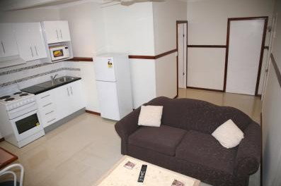 Across Country Motor Inn - Accommodation Redcliffe 3
