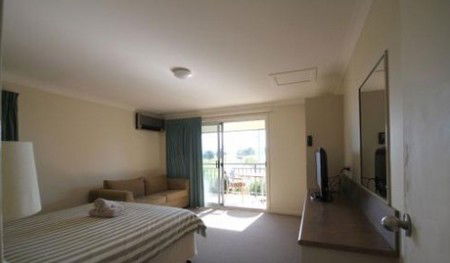 Araluen Motor Lodge - Accommodation Redcliffe 2
