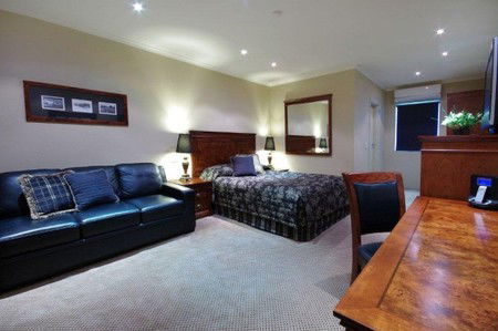 Quality Hotel Powerhouse - Accommodation Redcliffe 3