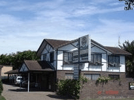 Chalet Motor Inn - Accommodation Redcliffe 1