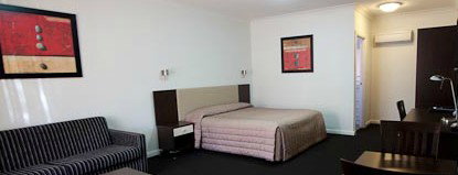 Charles Sturt Motor Inn - Accommodation Redcliffe 0