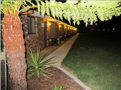Golfers Lodge Motel - Accommodation Redcliffe 0