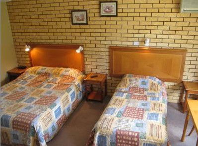 Golfers Lodge Motel - Accommodation Redcliffe 4