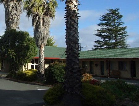 Lilac City Motor Inn & Streakhouse - Accommodation Redcliffe 3