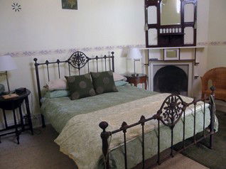 Araluen Old Courthouse - Accommodation Redcliffe 3