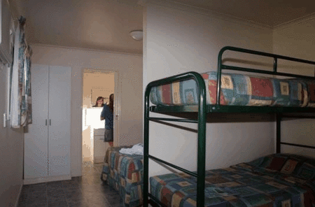 Cane Village Holiday Park - Accommodation Redcliffe 2