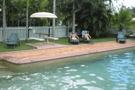 Cane Village Holiday Park - Accommodation Redcliffe 3