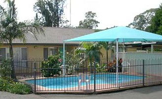Flying Spur Motel - Accommodation Redcliffe 2