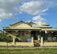 Meleden Villa - Accommodation Redcliffe