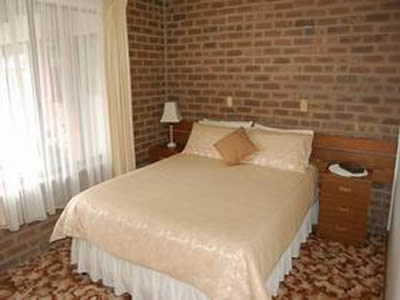 Lake Albert Motel - Accommodation Redcliffe 1