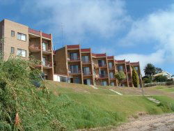Limani Motel - Accommodation Redcliffe 1