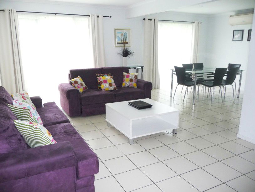Blacks Beach QLD Accommodation Redcliffe