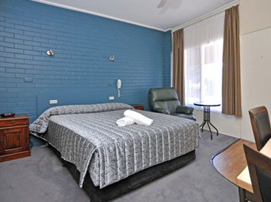 The Elm Motel - Accommodation Redcliffe 1