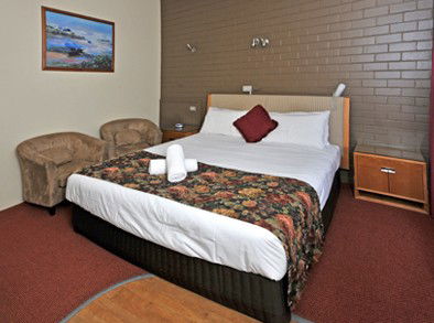 The Elm Motel - Accommodation Redcliffe 4