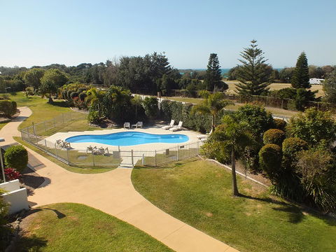 Pacific Marina Apartments - Accommodation Redcliffe 3