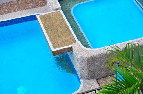 Waters Edge The Strand - Townsville - Accommodation Redcliffe 0