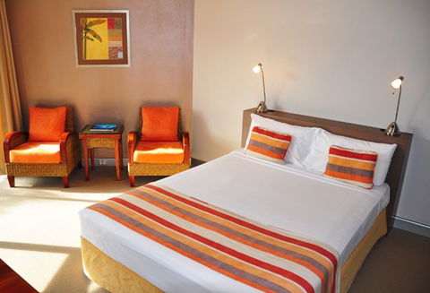 Waters Edge The Strand - Townsville - Accommodation Redcliffe 3