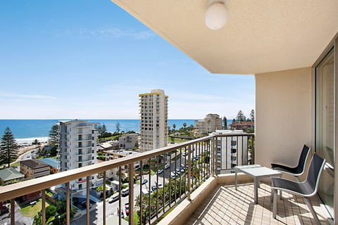 Rainbow Commodore Holiday Apartments - Accommodation Redcliffe 1