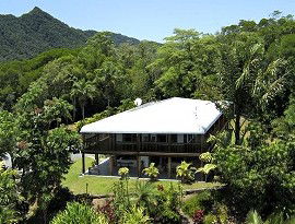 Daintree Manor - Accommodation Redcliffe 4