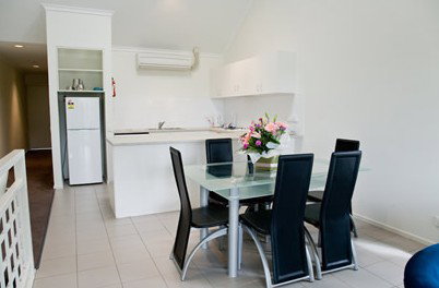 Nepean Country Club - Accommodation Redcliffe 2