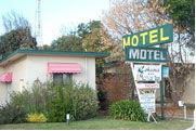 COHUNA MOTOR INN - Accommodation Redcliffe 0
