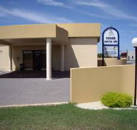 Golden Chain Tower Motor Inn - Accommodation Redcliffe
