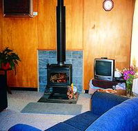 Black Jack Get-a-way - Magpies Nest - Accommodation Redcliffe