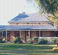 O'Deas Cottage - Accommodation Redcliffe