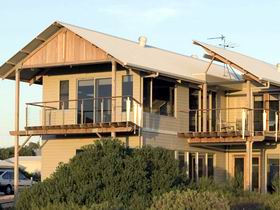 Tipara - Accommodation Redcliffe 0
