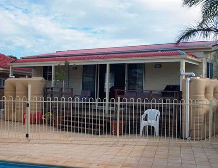 Christies Cottage - Accommodation Redcliffe 1