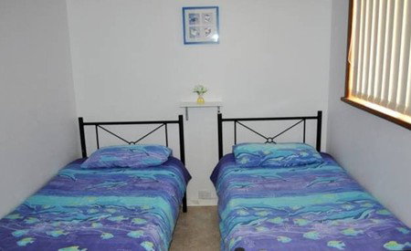 Yorke's Holiday Units - Accommodation Redcliffe 3